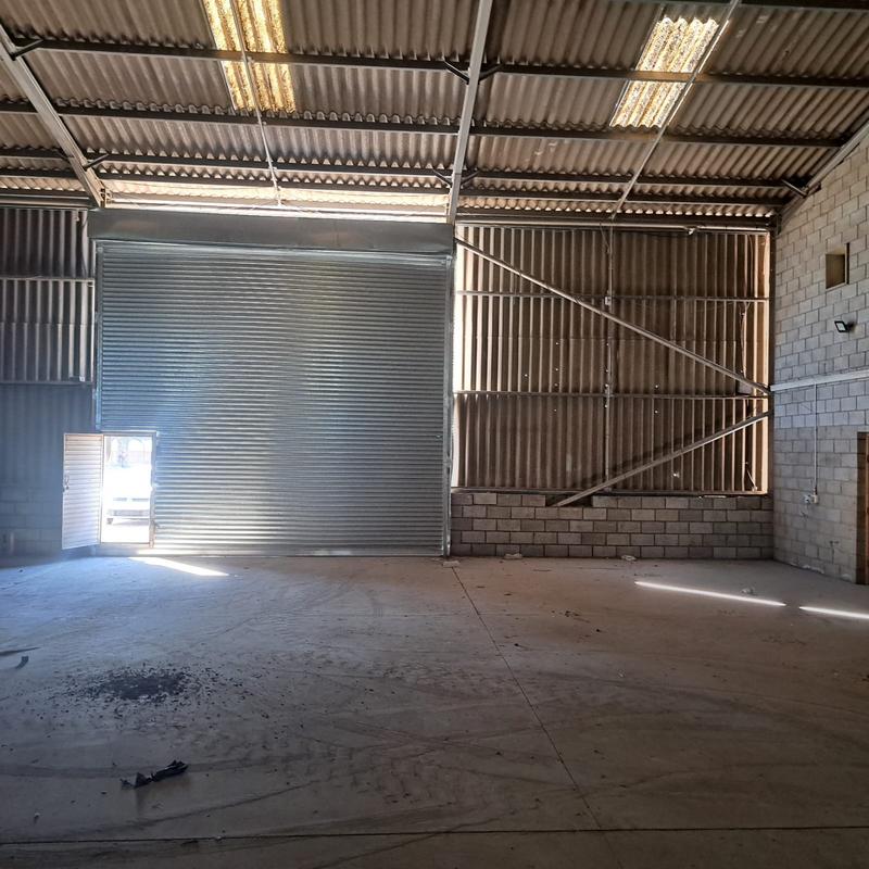 To Let commercial Property for Rent in Markman Industrial Eastern Cape